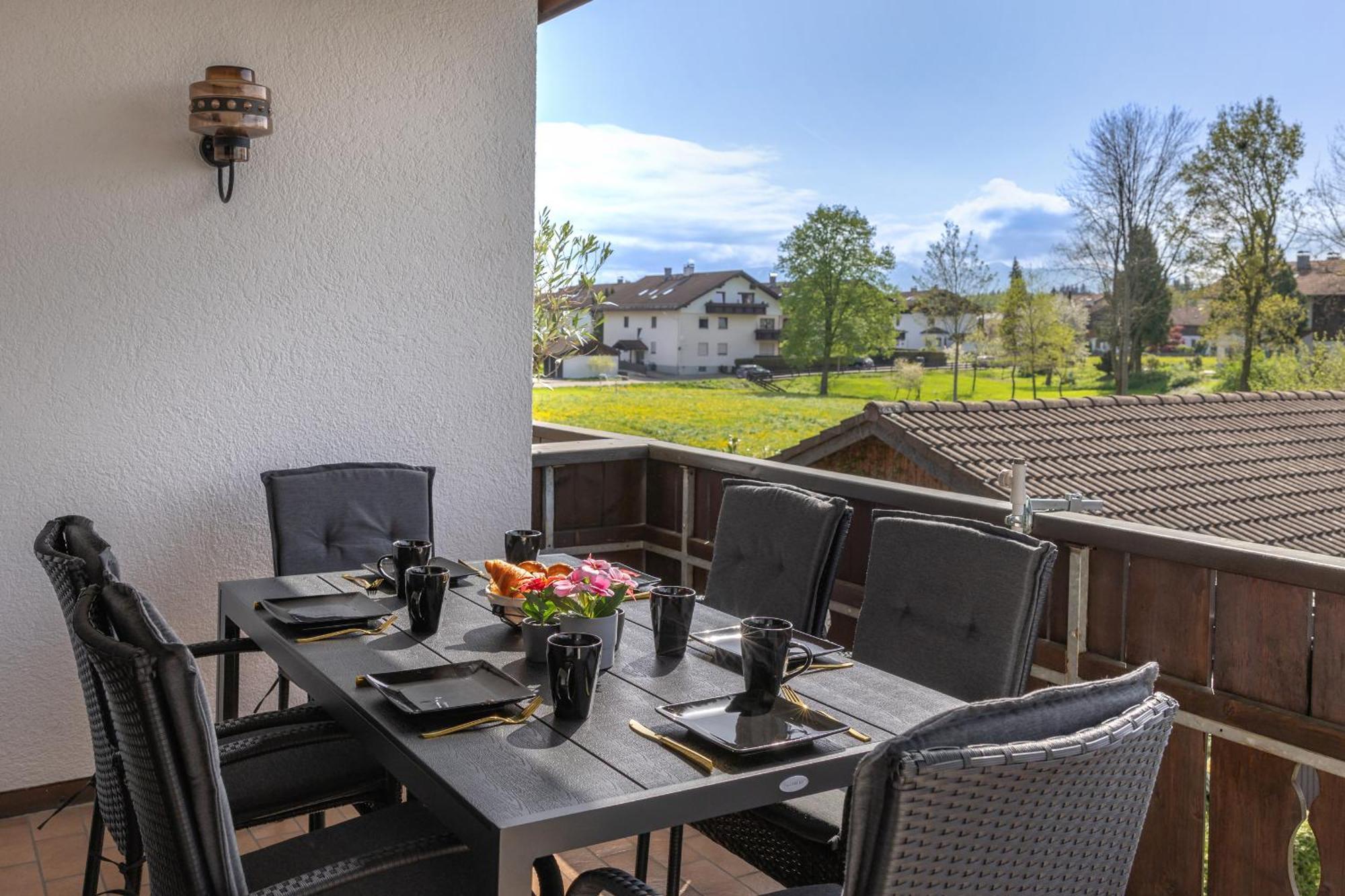 Appartement Dream - Alpenblick, Balkon, Haengematte, Parkgarage